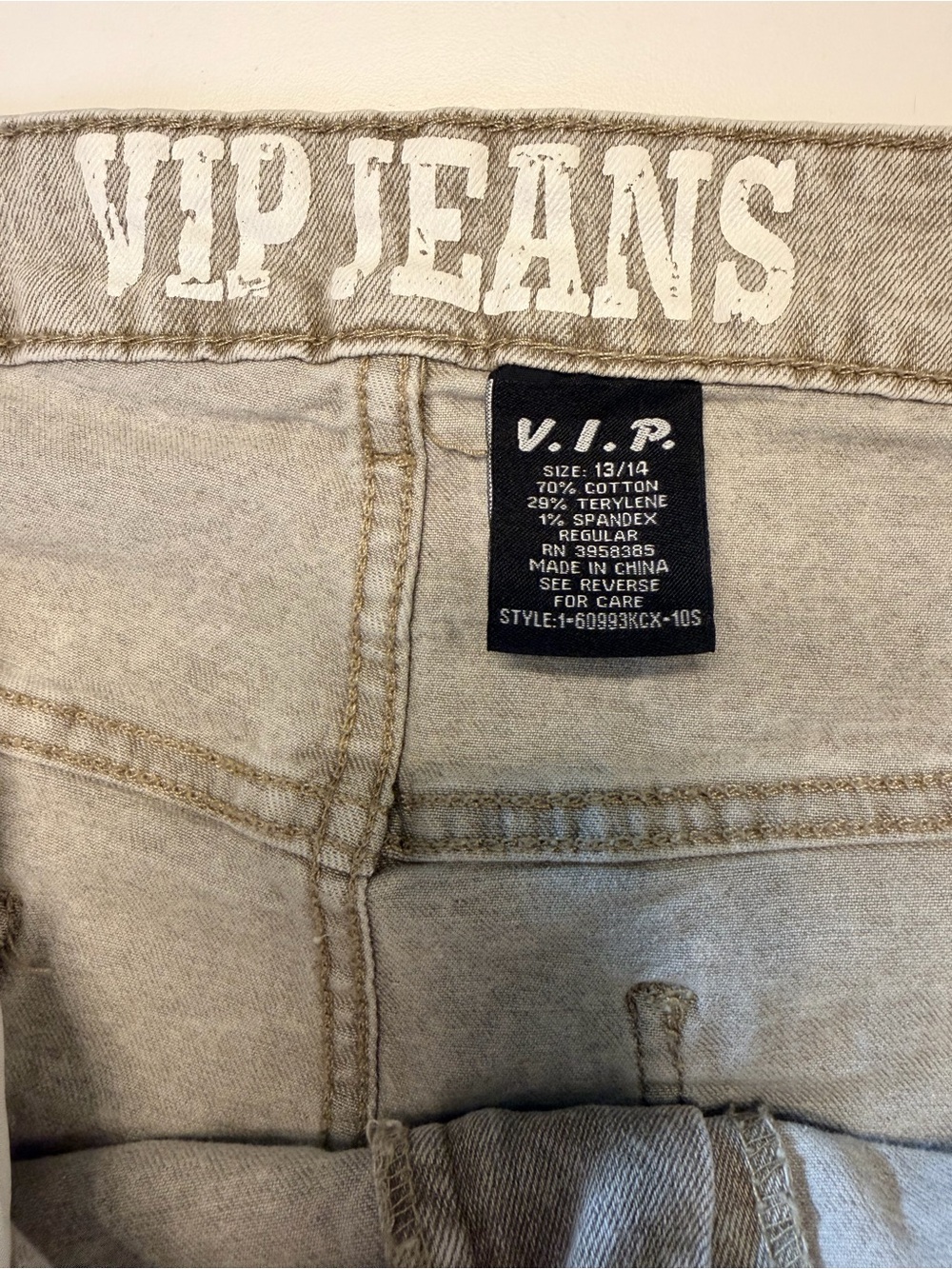 VIP Light Stone Washed Jeans - Picture 2 of 10